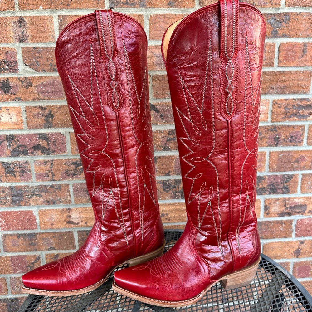 Tecovas Ruby Loretta - 7.5 - image 3